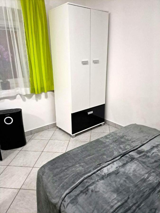 Apartma B & O Idrija Eksteriør billede