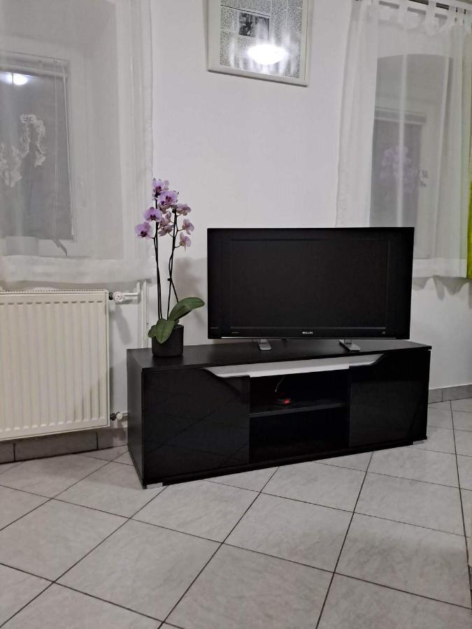 Apartma B & O Idrija Eksteriør billede