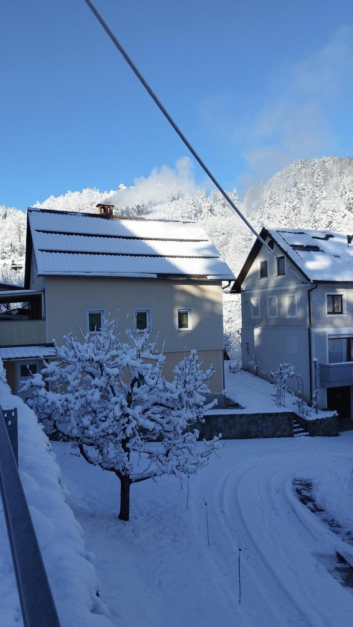 Apartma B & O Idrija Eksteriør billede