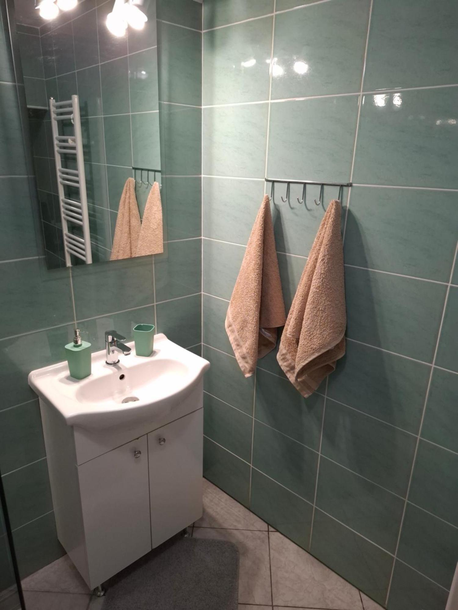 Apartma B & O Idrija Eksteriør billede